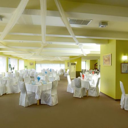 Snezhanka Hotel Παμπόροβο Εξωτερικό φωτογραφία