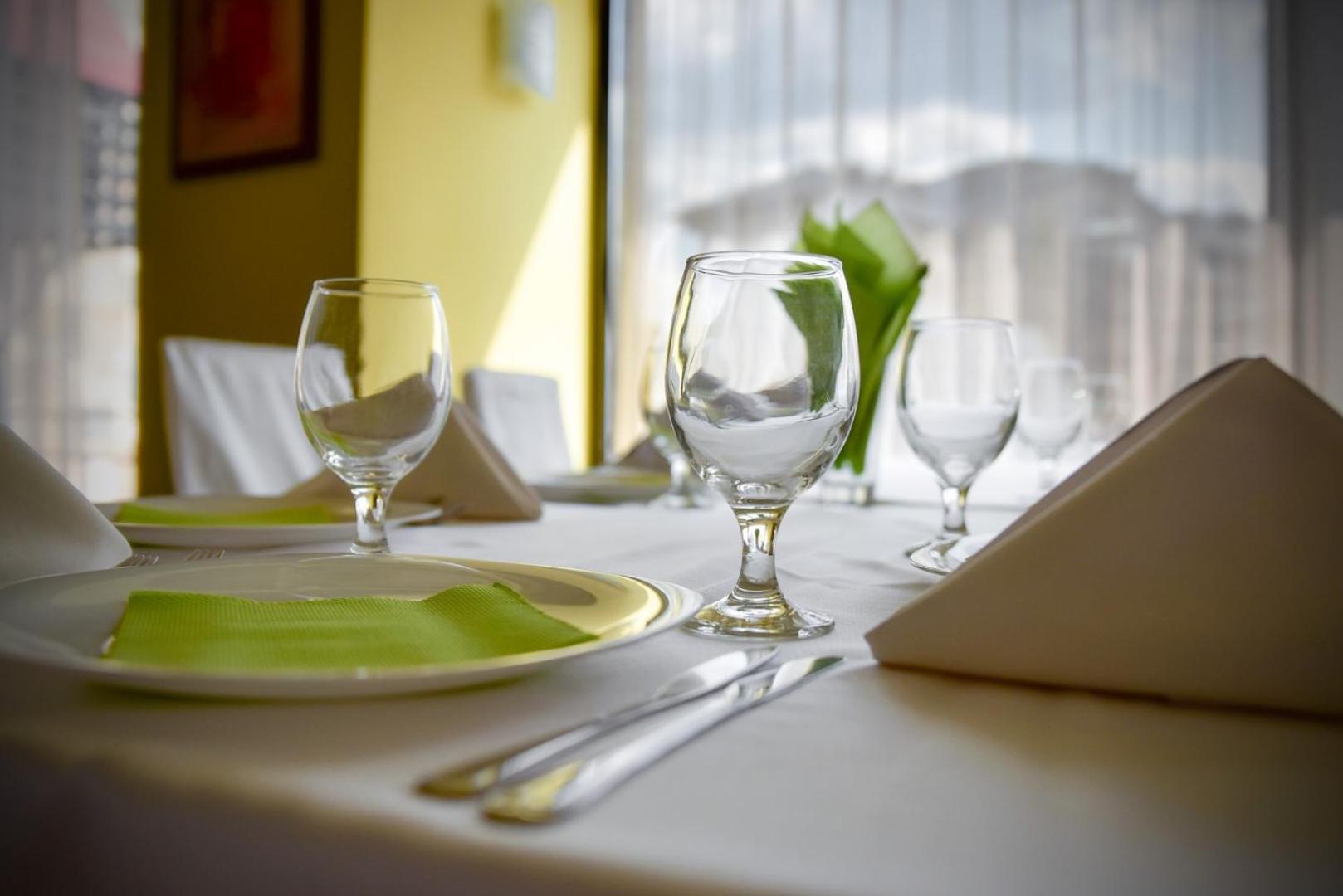 Snezhanka Hotel Παμπόροβο Εξωτερικό φωτογραφία