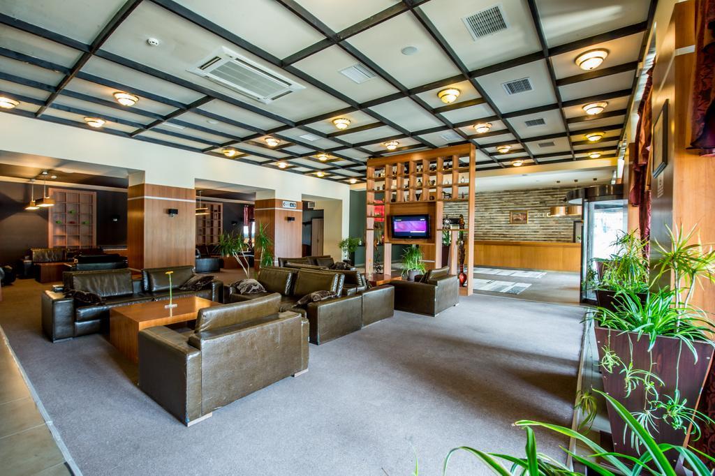 Snezhanka Hotel Παμπόροβο Εξωτερικό φωτογραφία